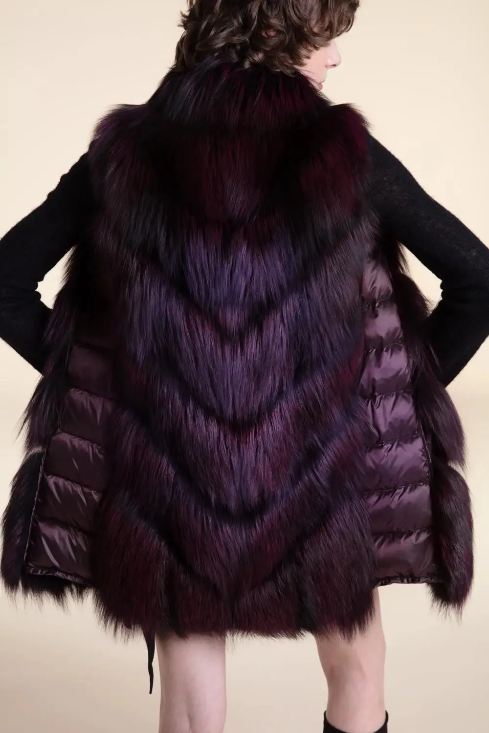 Saga fox fur vest